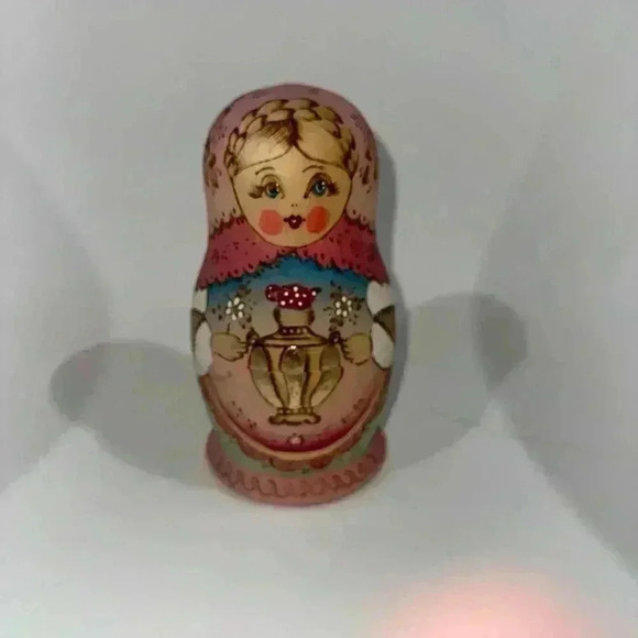 Russian Nesting Dolls Ceprueb Nocag 5 Piece Signed by Artist Vintage / Pink Blue - Picture 7 of 10